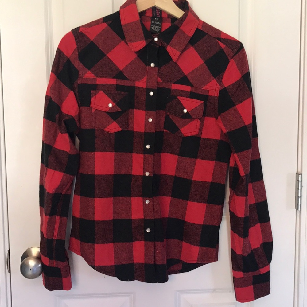 red and black checkered flannel